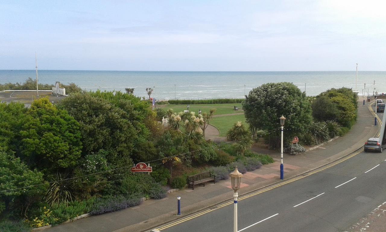By The Sea Bed And Breakfast Eastbourne Zewnętrze zdjęcie