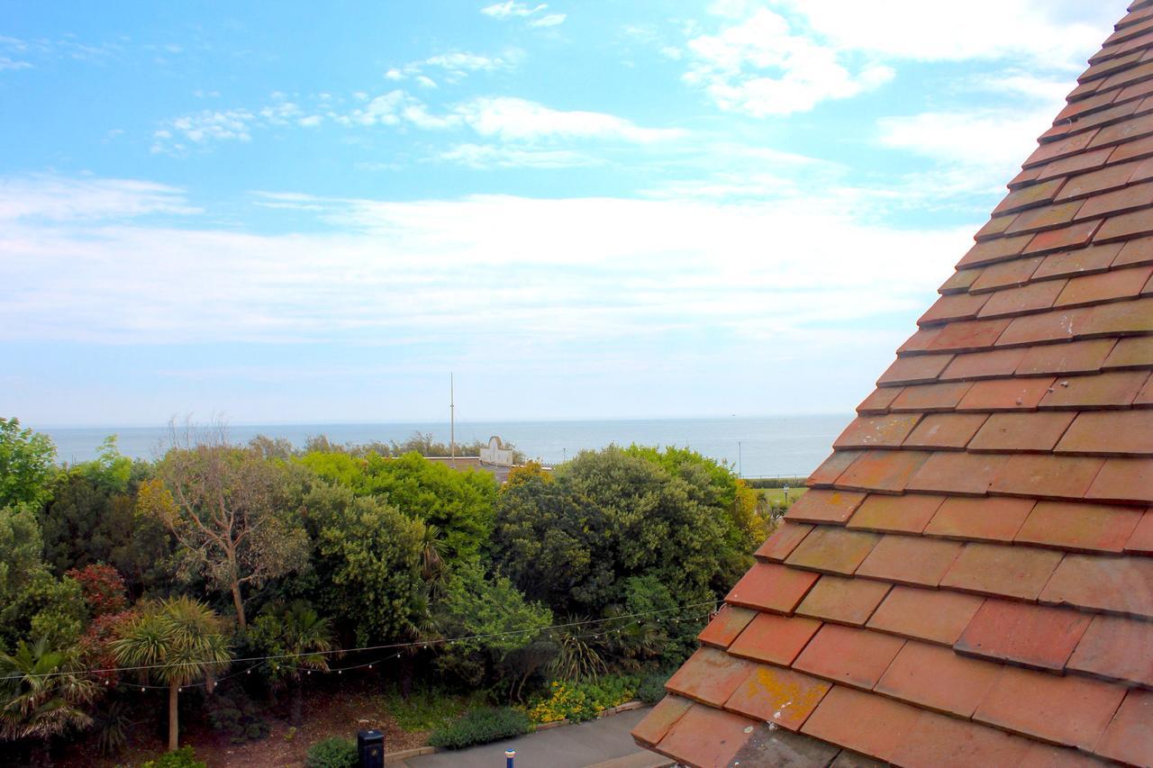 By The Sea Bed And Breakfast Eastbourne Zewnętrze zdjęcie